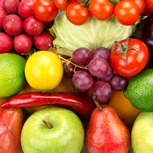 各种蔬菜和水果的明亮背景图片