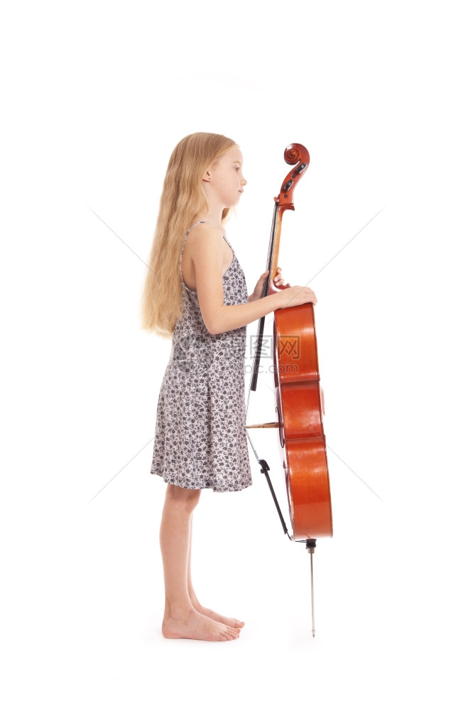 女孩和她的大提琴图片