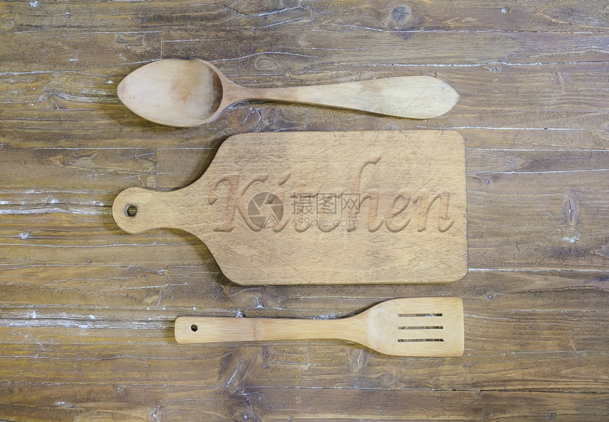 切板和木头做饭时用字厨房图片