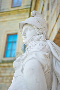 白石雕像的勇士图片