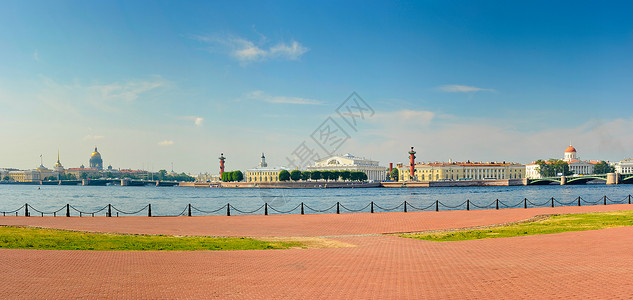 海军部圣彼得斯堡瓦西利耶夫斯基岛的唾液美观全景背景