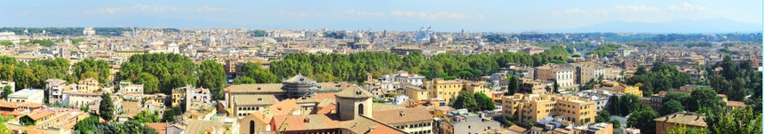 白天的罗马宽广全景色Italy图片