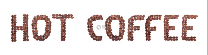 白背景的豆子制成咖啡图片