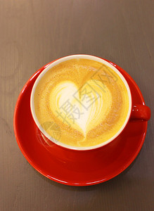 心脏形状的咖啡视图图片