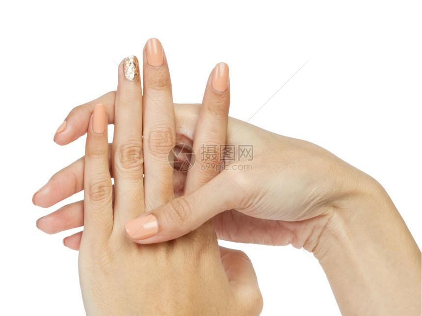 涂着指甲油修长的手指图片