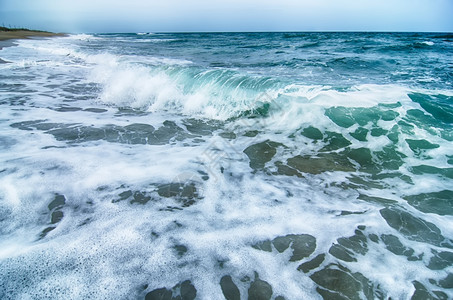 海景浪和沙滩风景图片