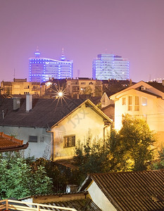 晚上的巴尼亚卢卡波斯尼亚和黑塞哥维那图片