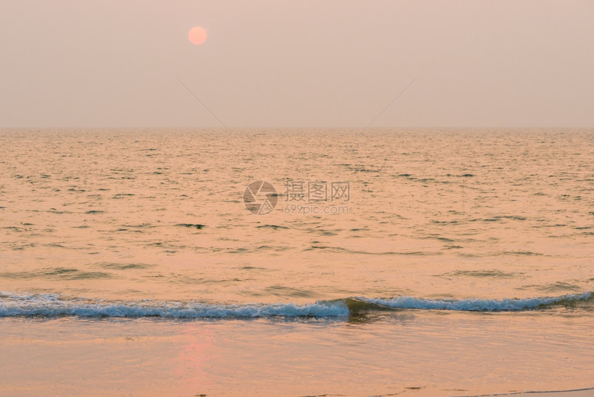 海与日落图片