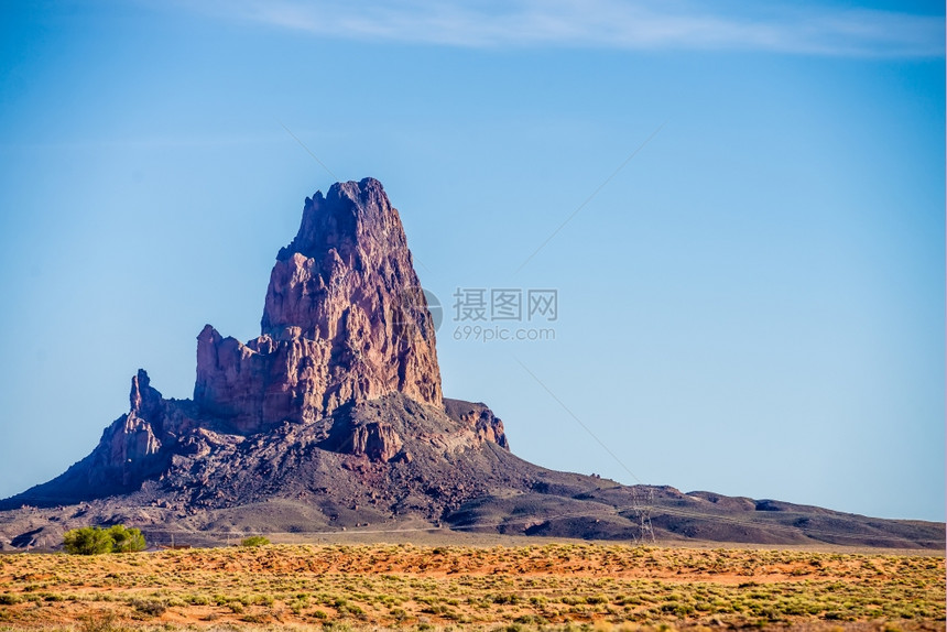 卡延塔阿里索纳以北的纪念碑谷地卡延塔阿里索纳山峰图片