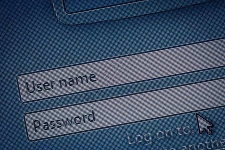计算机屏幕和鼠标指针上的登录用户名和密码图片