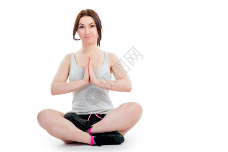 一个在演播室练瑜伽的女孩肖像图片