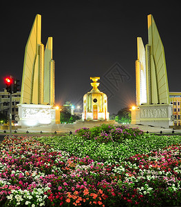 民主纪念碑是泰国首都Bangko中心的一个公共纪念碑图片