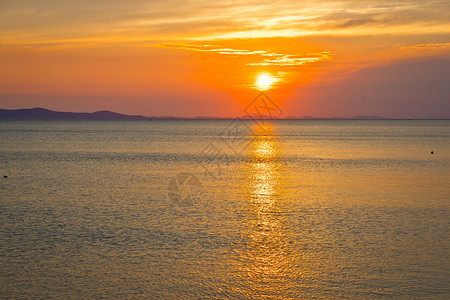 海平面达马提亚croati的日落史诗图片