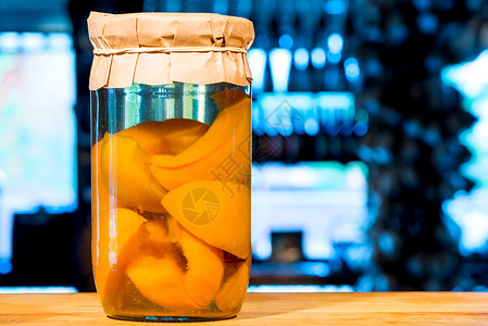 罐装果汁饮料手工制作的桃子罐头背景