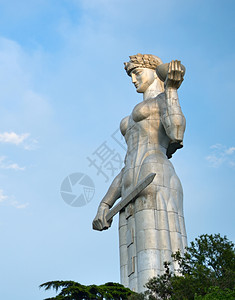 格鲁吉亚第比利斯的格鲁吉亚母亲雕像图片
