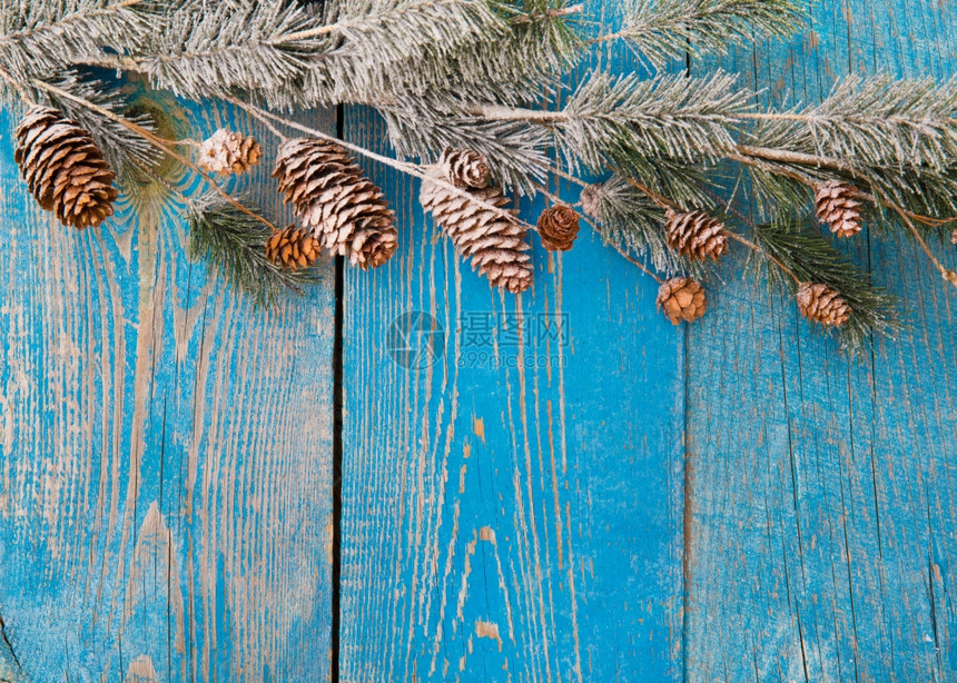 木背景上的圣诞节装饰图片
