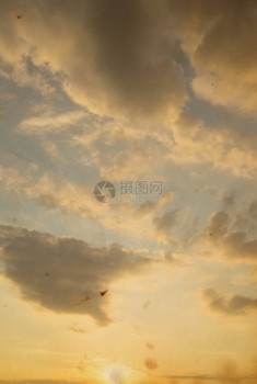 日落天空背景图片