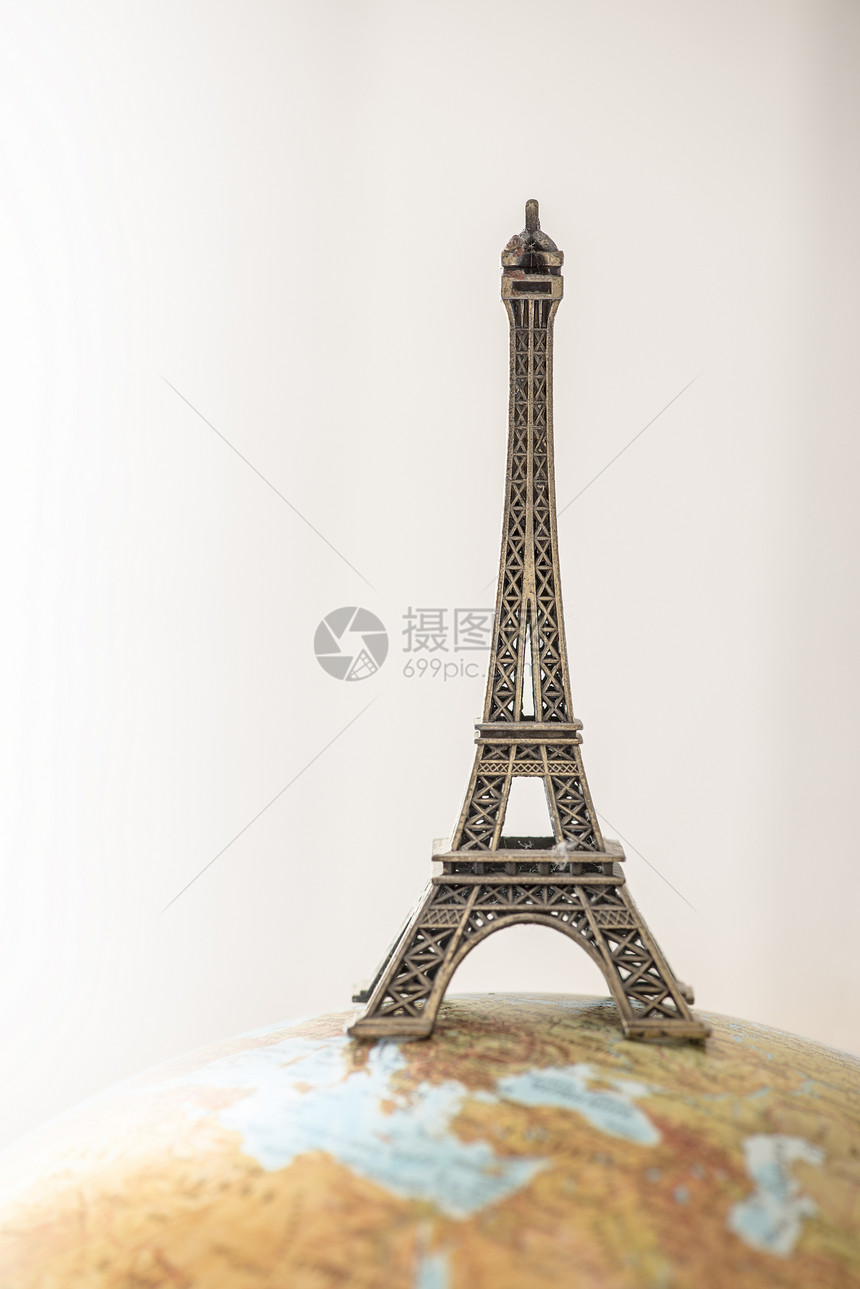 Eifel高塔在全球微型概念图片