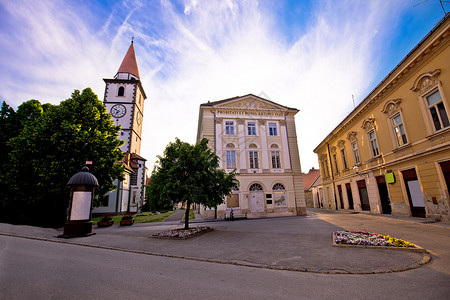 卡洛瓦克教堂和广场背景