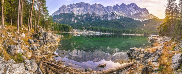 高山风景与阿尔卑斯山峰高清图片