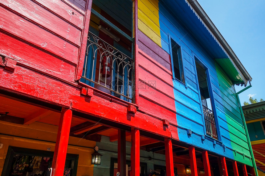在卡米尼托布埃诺斯空气阿根廷的多彩房屋图片