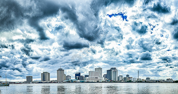 新奥尔良卢西萨纳市天际和街头景象图片