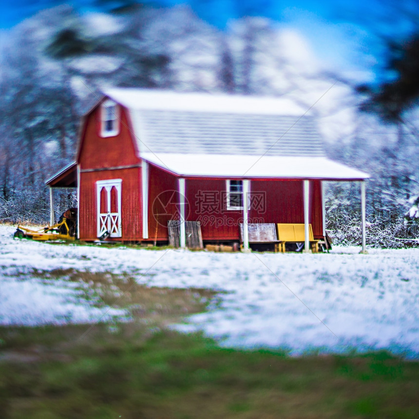 乡村农场的抽象冬季景图片