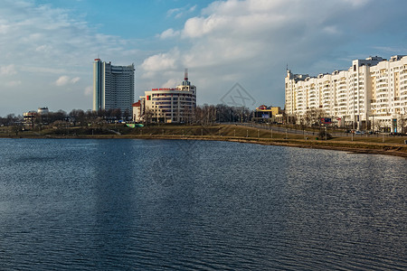 城市风景莫斯科明克银行大楼和贝勒斯酒店的景色图片