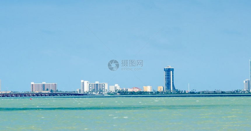 佩德雷岛附近的沿海景观图片