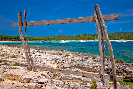 萨卡隆海滩游艇湾风景杜吉奥托克岛达马提亚croati岛图片