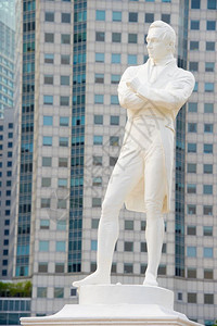 托马斯坦福塔姆德拉夫莱斯的雕像夏纳波尔市的创始人背景图片