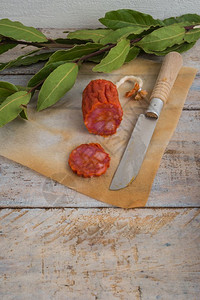 香肠葡萄牙传统香肠和萝露图片