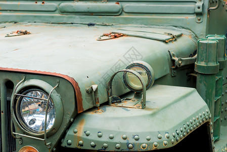 旧军用车头灯背景图片