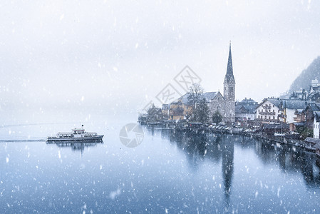 冬季小镇下着雪图片