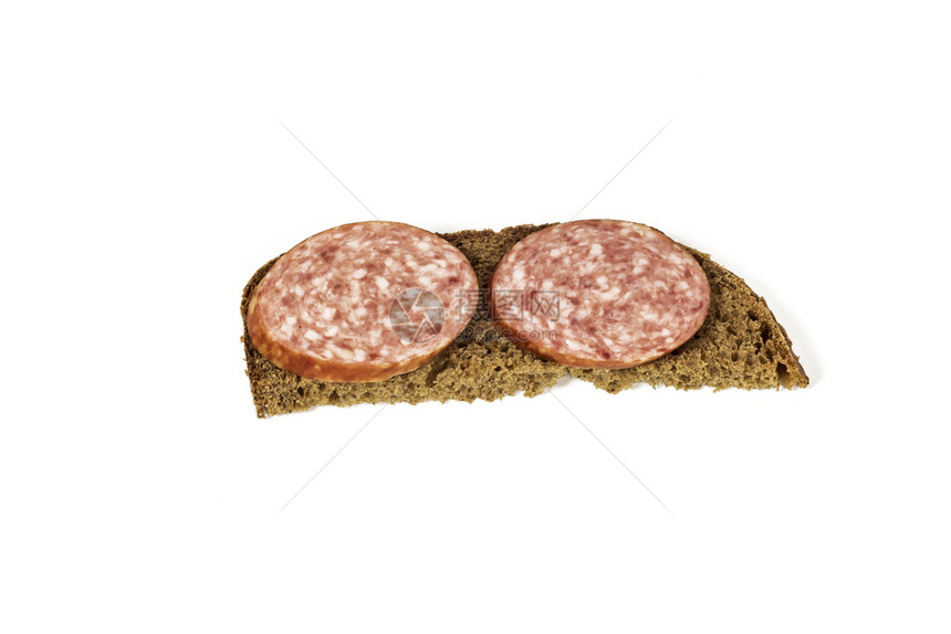 黑面包和香肠三明治图片