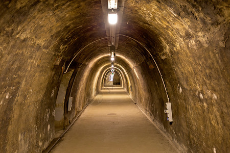 萨格勒布历史城镇下的地隧道Croati首府图片