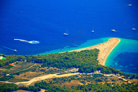 海滩空中观光布拉克岛达马提亚croati岛高清图片