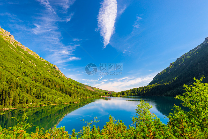 在塔特拉山脉的莫尔斯基湖波兰山区塔特拉山脉的莫尔斯基湖图片