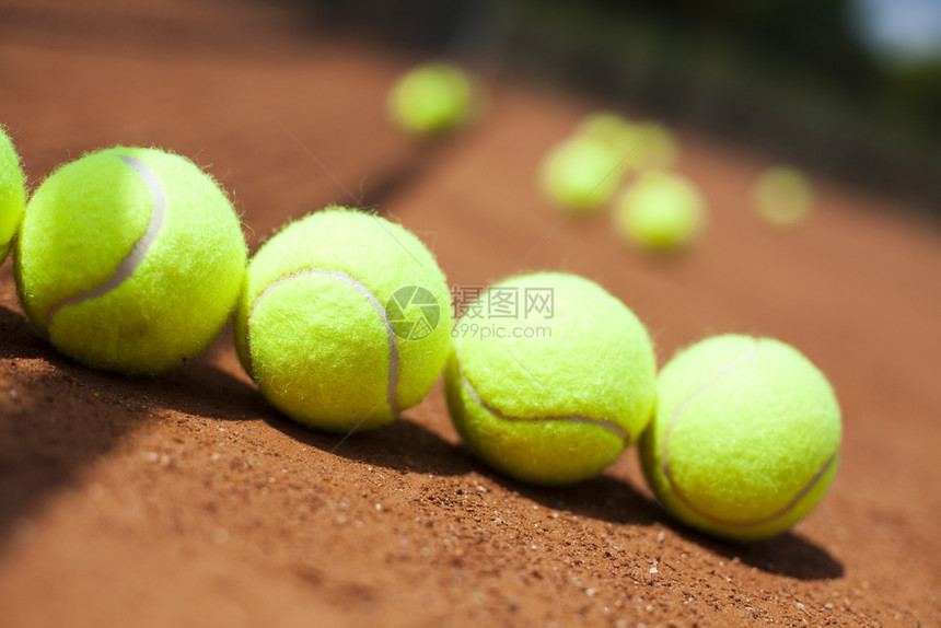 网球和法院图片