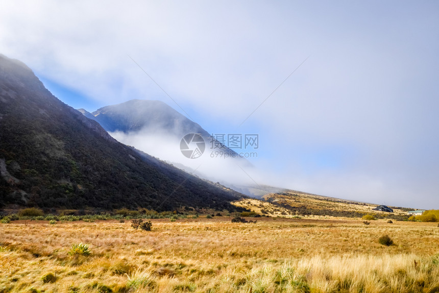 新西兰山丘的区地貌新西兰山丘区地貌新西兰的山区地貌图片
