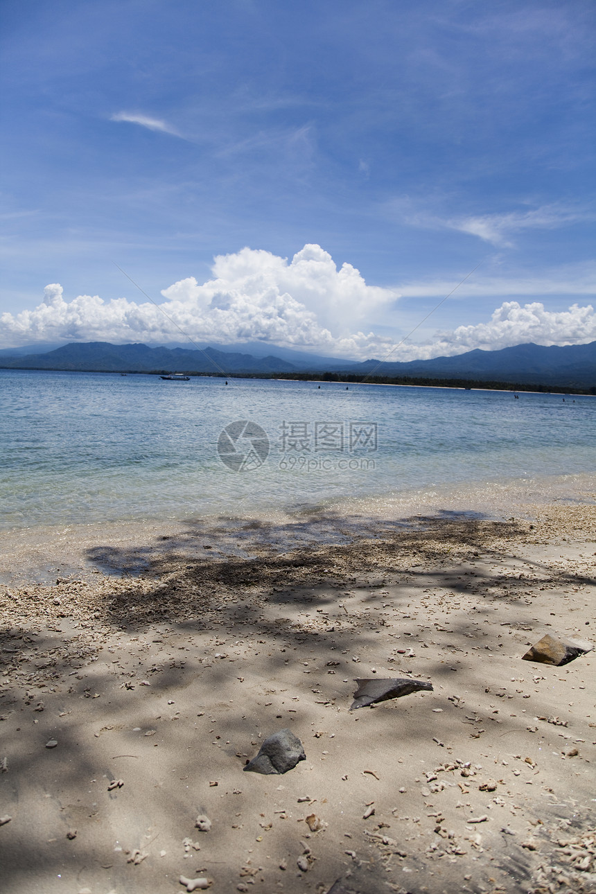 印度尼西亚吉利航空公司的海洋和海岸线图片