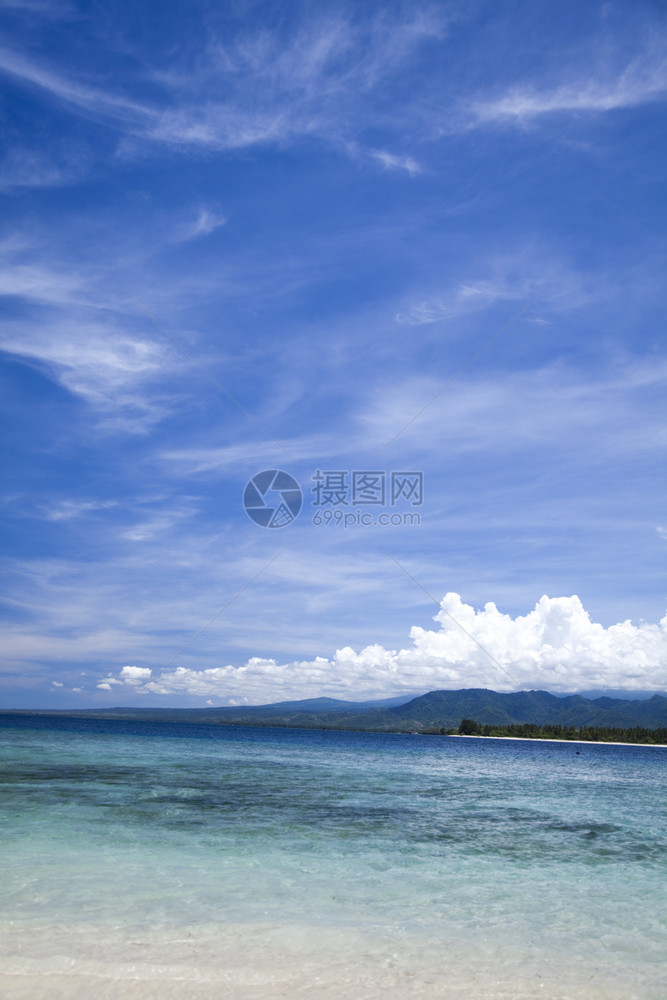 印度尼西亚吉利航空公司的海洋和海岸线图片