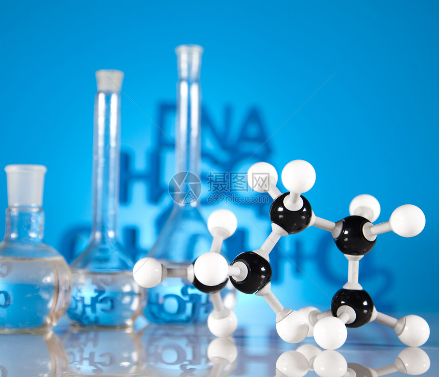 实验室玻璃器明亮现代化学概念图片