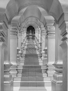 开朗高撒拉布里泰王国的瓦特帕萨旺邦塔的内门和金入口高清图片