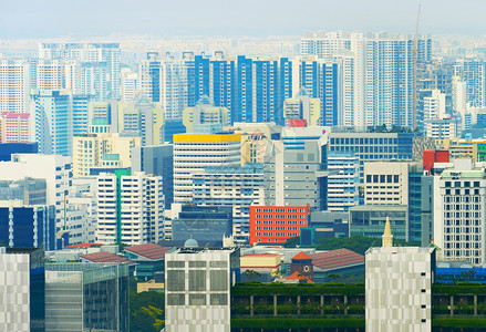 夏纳波尔拥挤的城市建筑图片