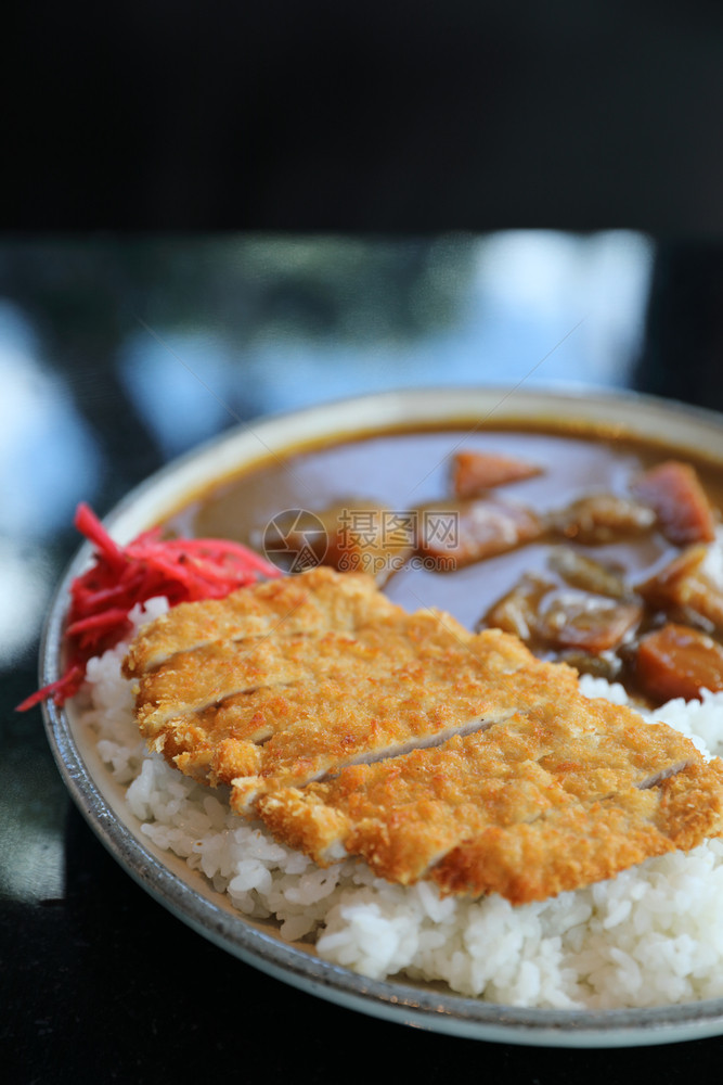 咖喱大米炒猪肉图片