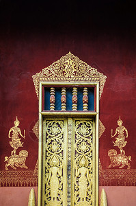 金门和大堂的外墙瓦森苏哈拉姆通卢昂普邦laos图片