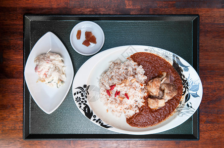 大米和咖喱鸡图片