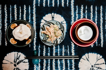 豆腐蘑菇手工艺用筷子做的小鸡蛋碗图片