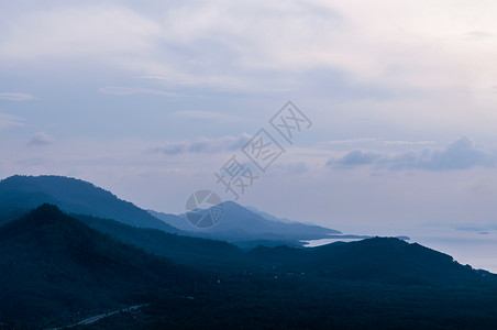 士麦那KA地峡的空气自然视图地峡是麦那半岛最狭窄的点背景